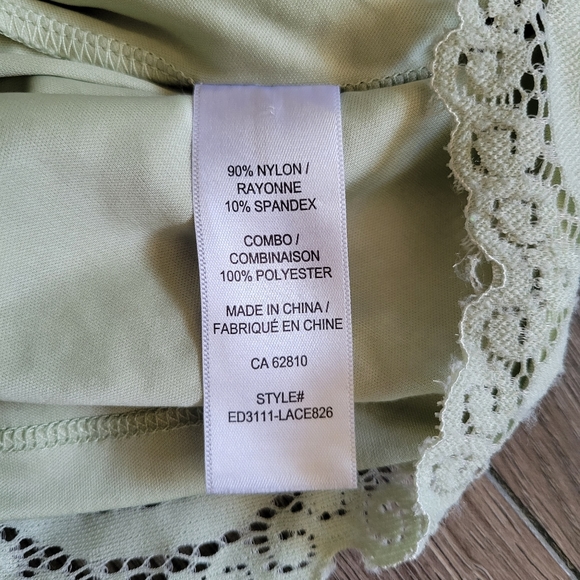 Ricki's Light Green Lace Ruffle Sleeve Top - Picture 7 of 8